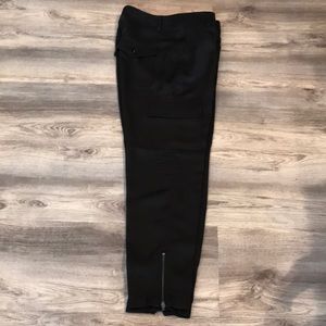 White House Black market slim ankle pants size 6
